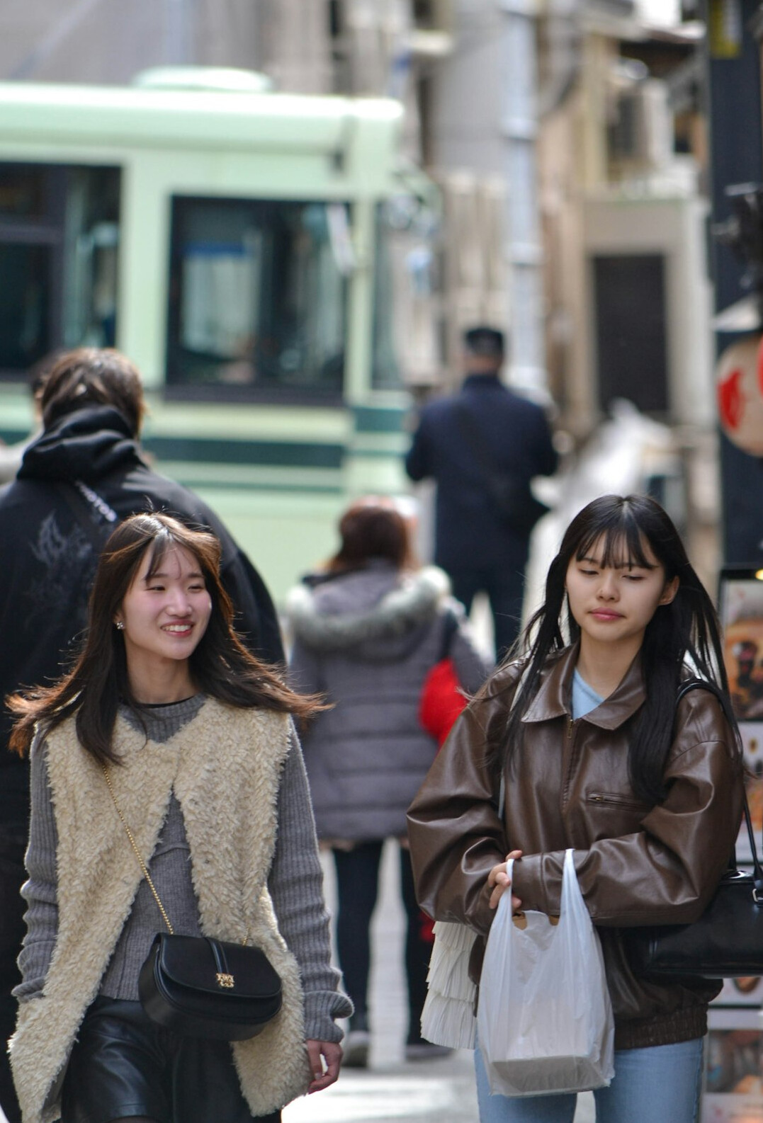 fashion trends on street